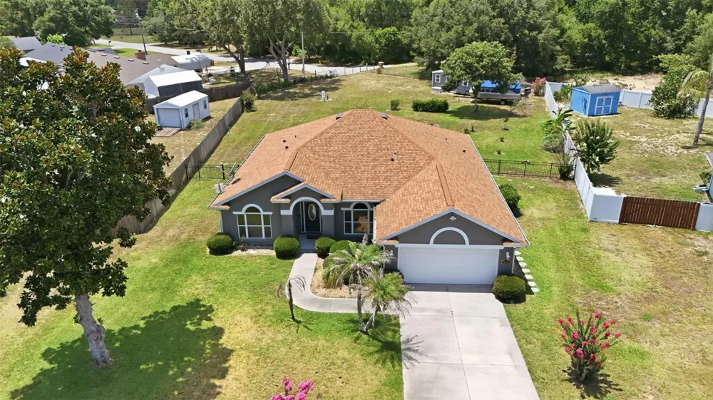 36723 SUNDANCE DRIVE Grand Island, FL 32735