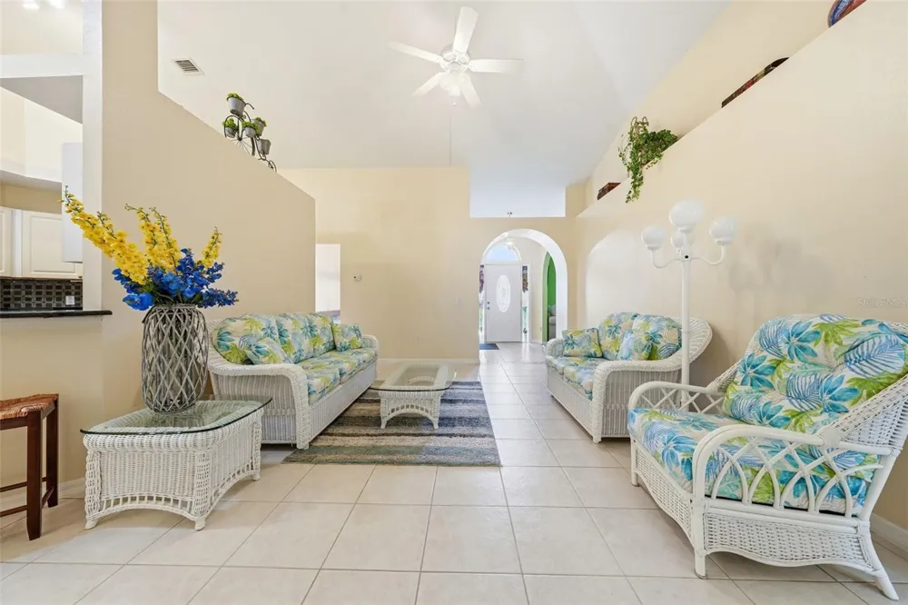 36723 SUNDANCE DRIVE Grand Island, FL 32735