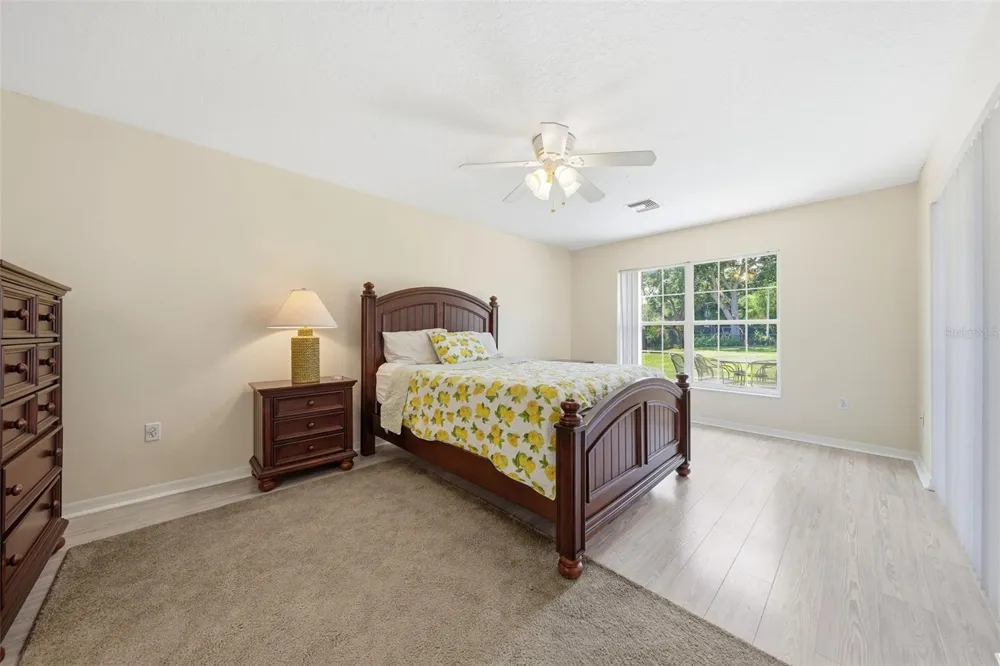 36723 SUNDANCE DRIVE Grand Island, FL 32735