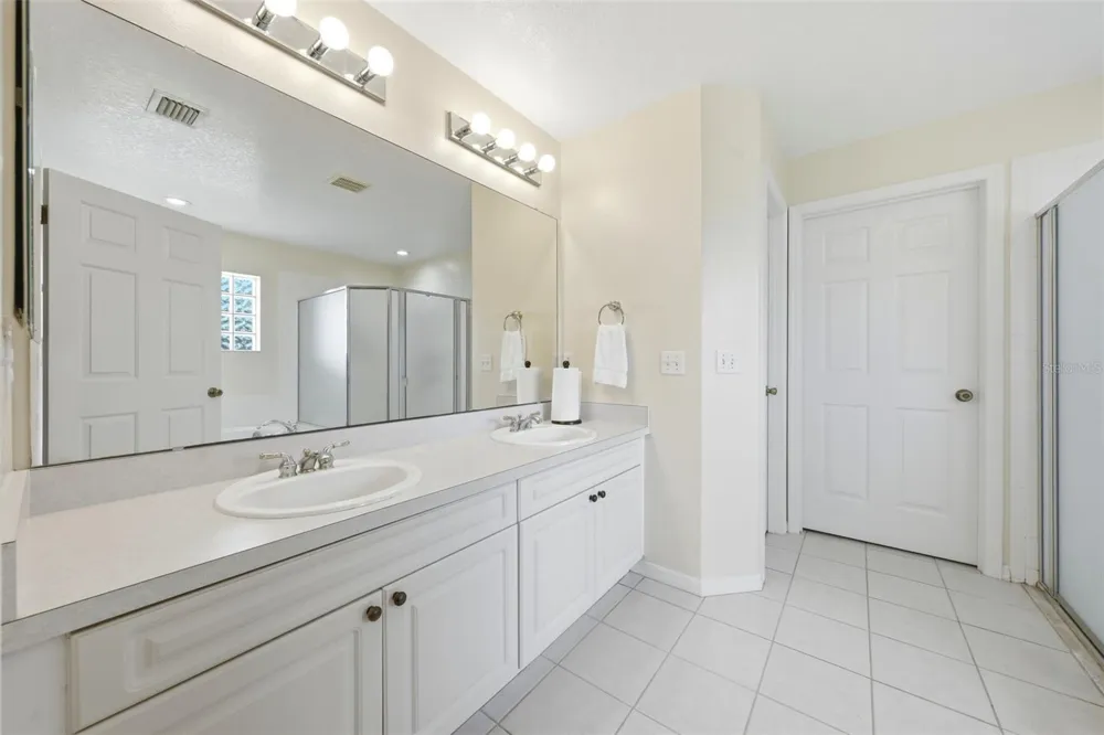 36723 SUNDANCE DRIVE Grand Island, FL 32735