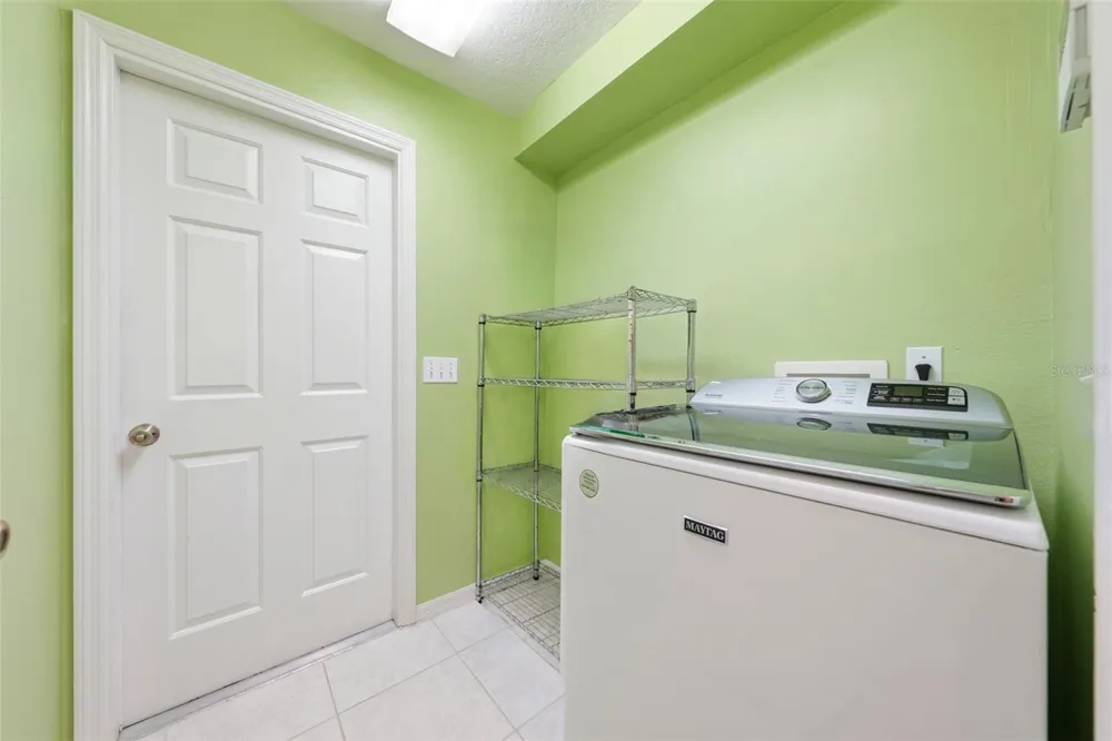 36723 SUNDANCE DRIVE Grand Island, FL 32735