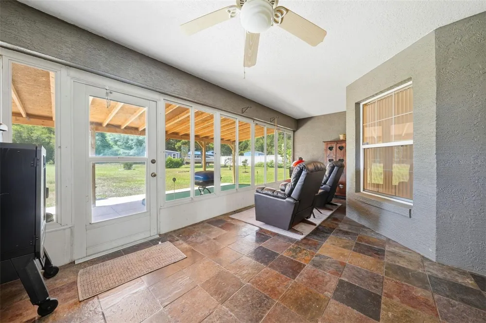 36723 SUNDANCE DRIVE Grand Island, FL 32735