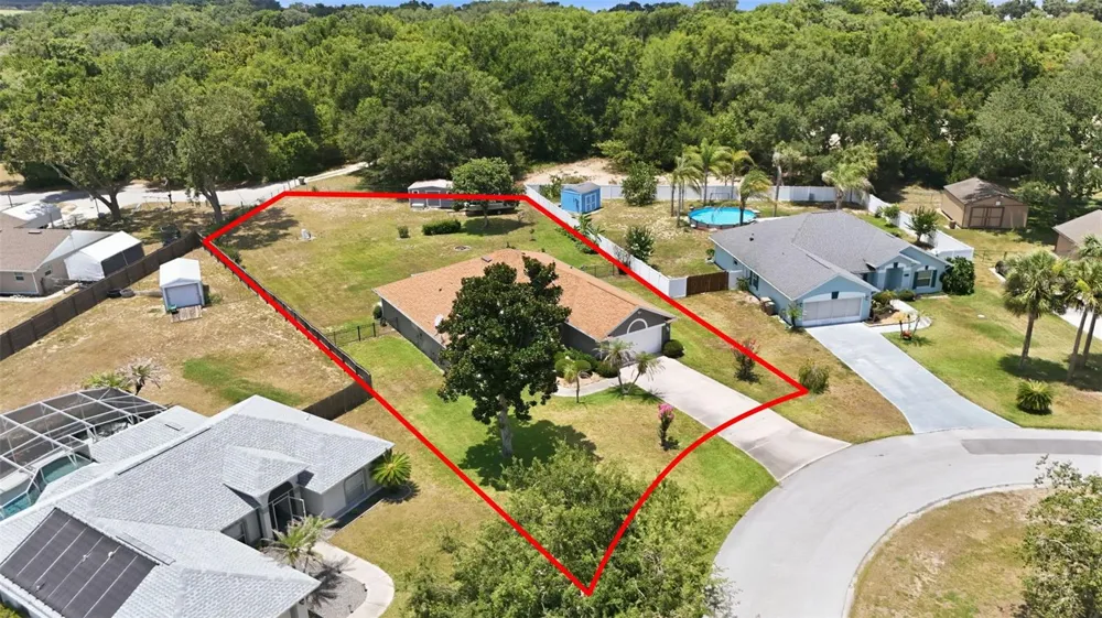 36723 SUNDANCE DRIVE Grand Island, FL 32735