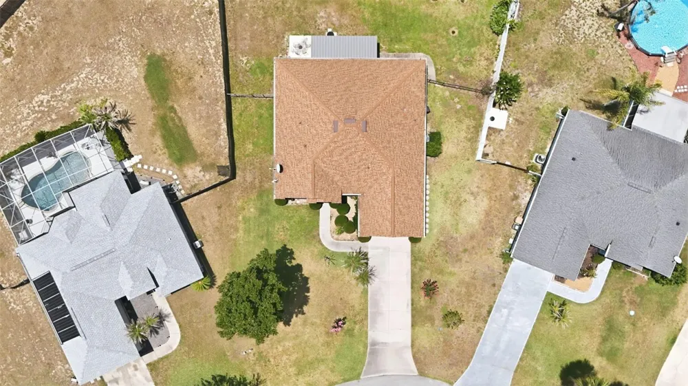 36723 SUNDANCE DRIVE Grand Island, FL 32735