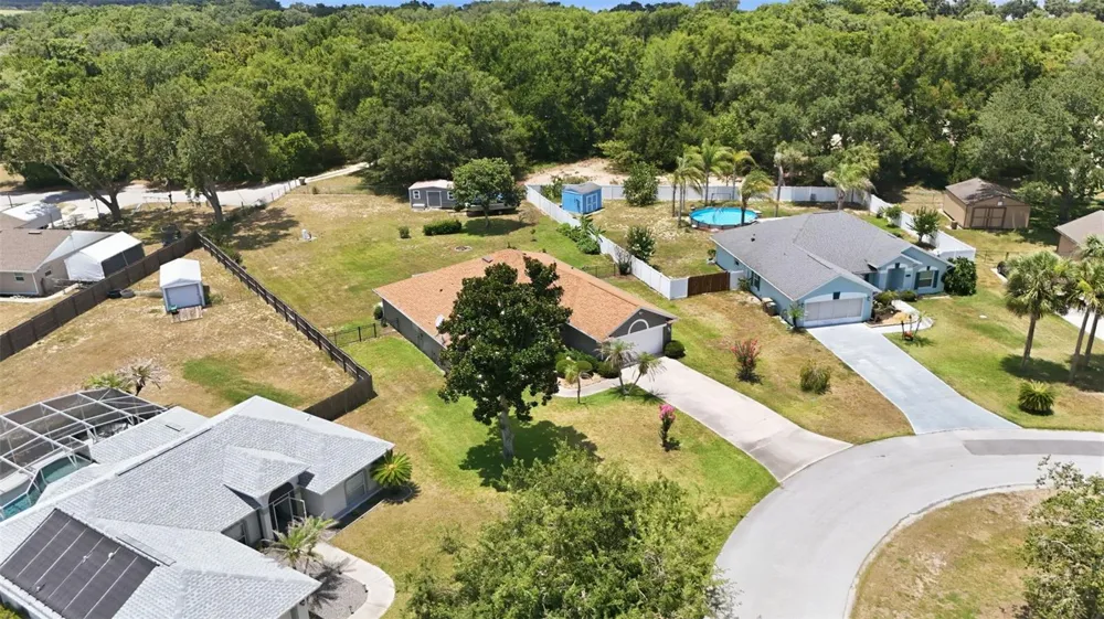36723 SUNDANCE DRIVE Grand Island, FL 32735