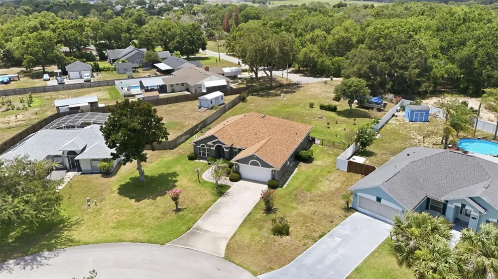 36723 SUNDANCE DRIVE Grand Island, FL 32735