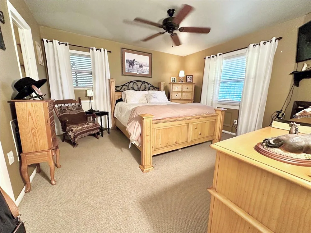13565 NE 38TH AVENUE Anthony, FL 32617