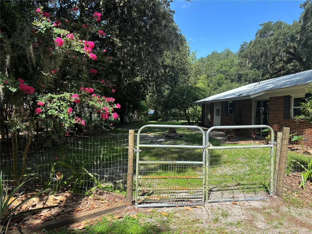 13565 NE 38TH AVENUE Anthony, FL 32617