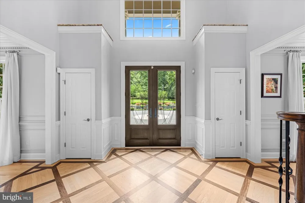 21750 LAUREL WOOD Leesburg, VA 20175