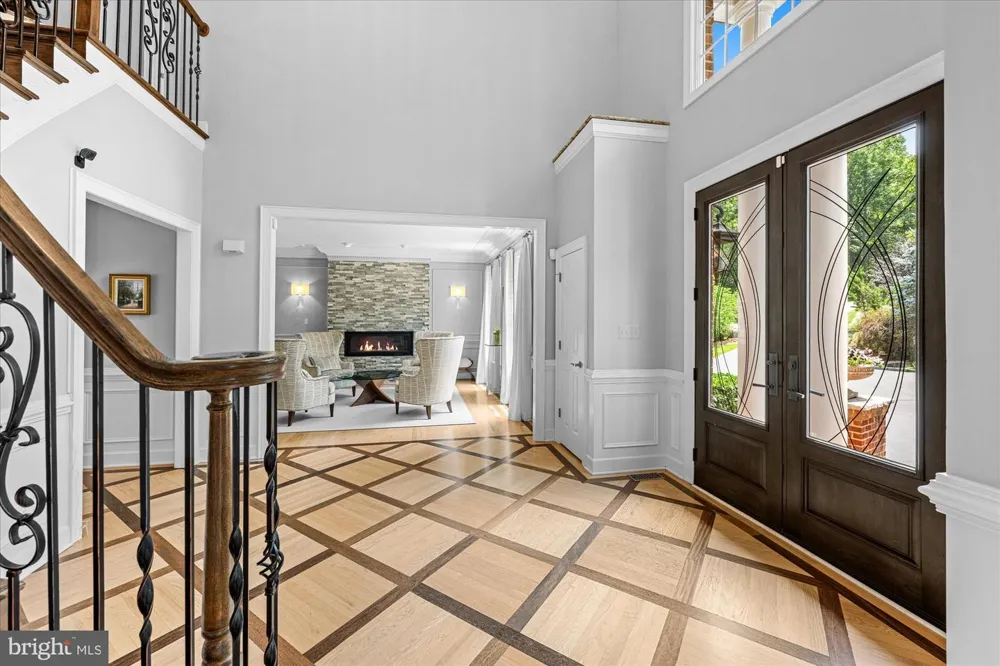 21750 LAUREL WOOD Leesburg, VA 20175