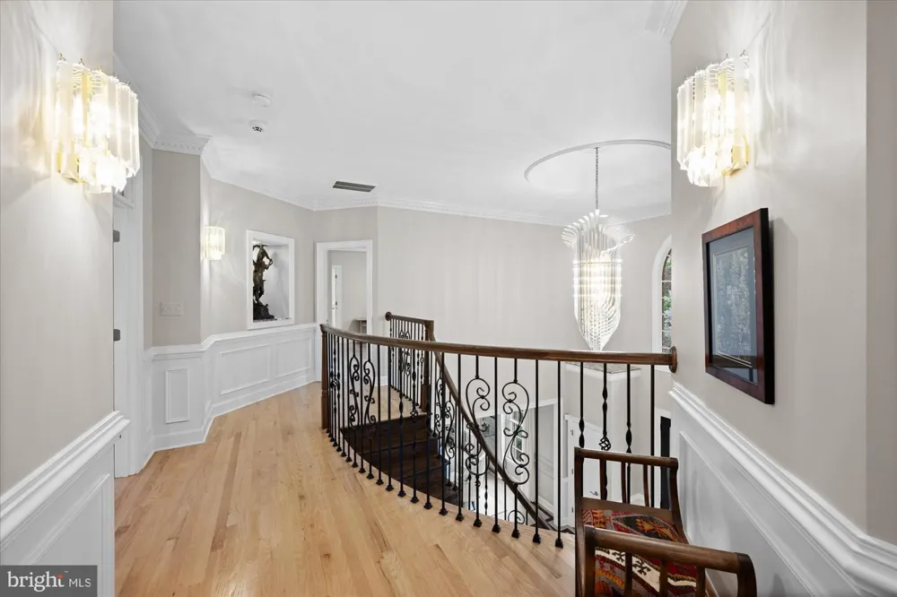 21750 LAUREL WOOD Leesburg, VA 20175
