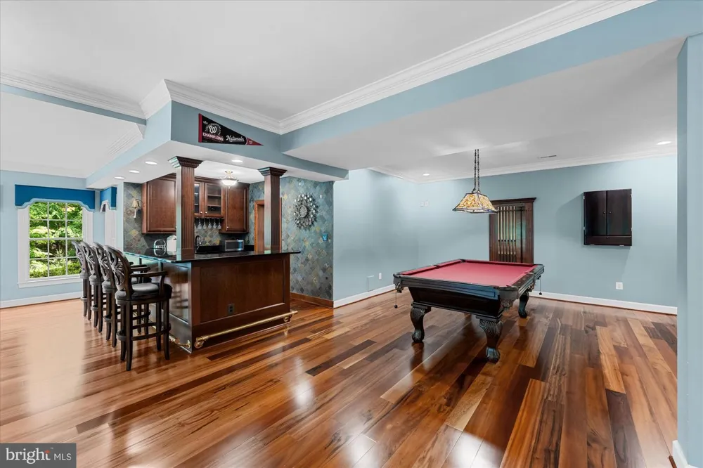 21750 LAUREL WOOD Leesburg, VA 20175