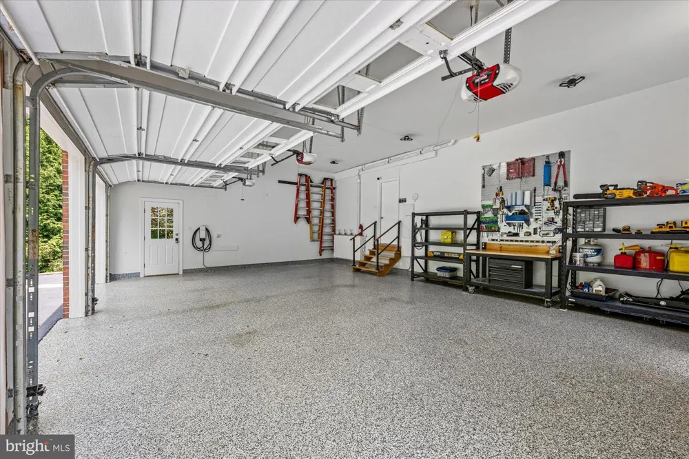 21750 LAUREL WOOD Leesburg, VA 20175