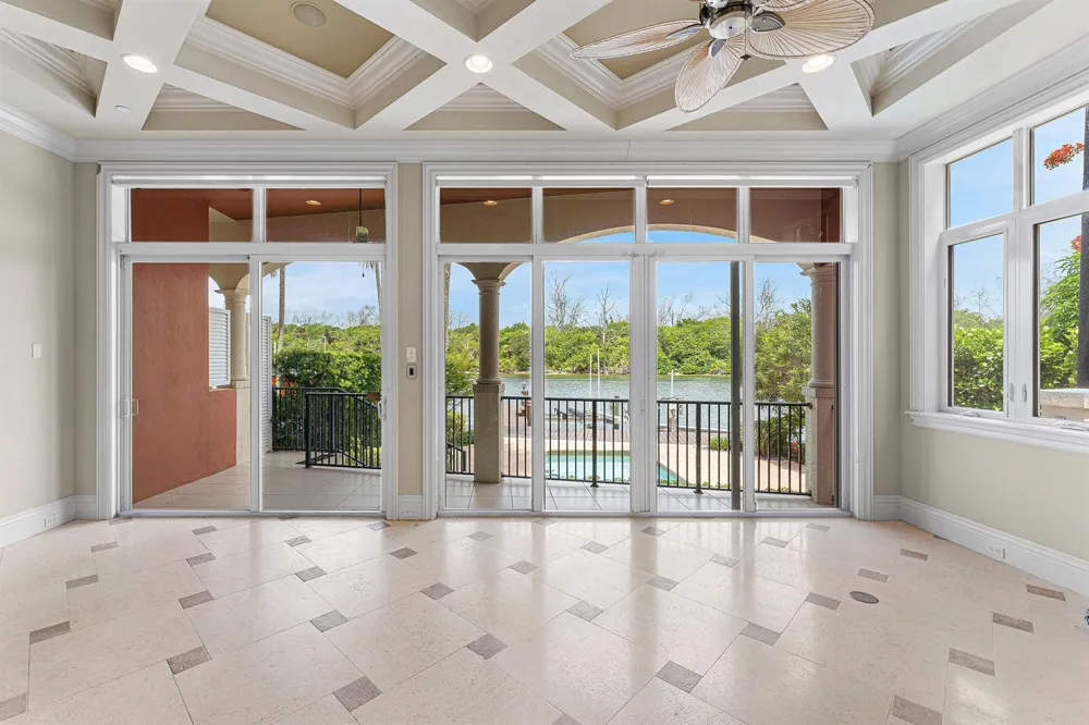 453 NE 19th Avenue Deerfield Beach, FL 33441