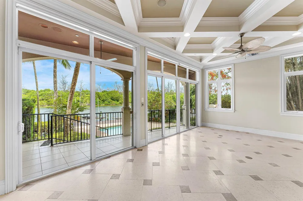 453 NE 19th Avenue Deerfield Beach, FL 33441