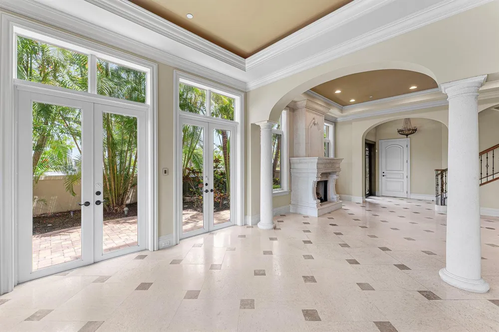 453 NE 19th Avenue Deerfield Beach, FL 33441