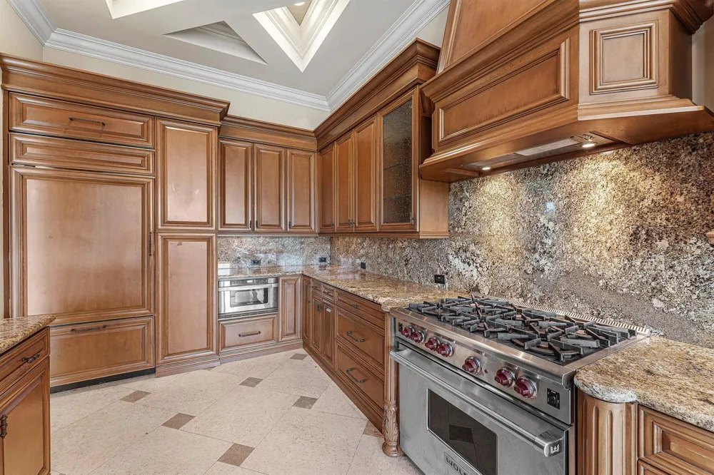 453 NE 19th Avenue Deerfield Beach, FL 33441