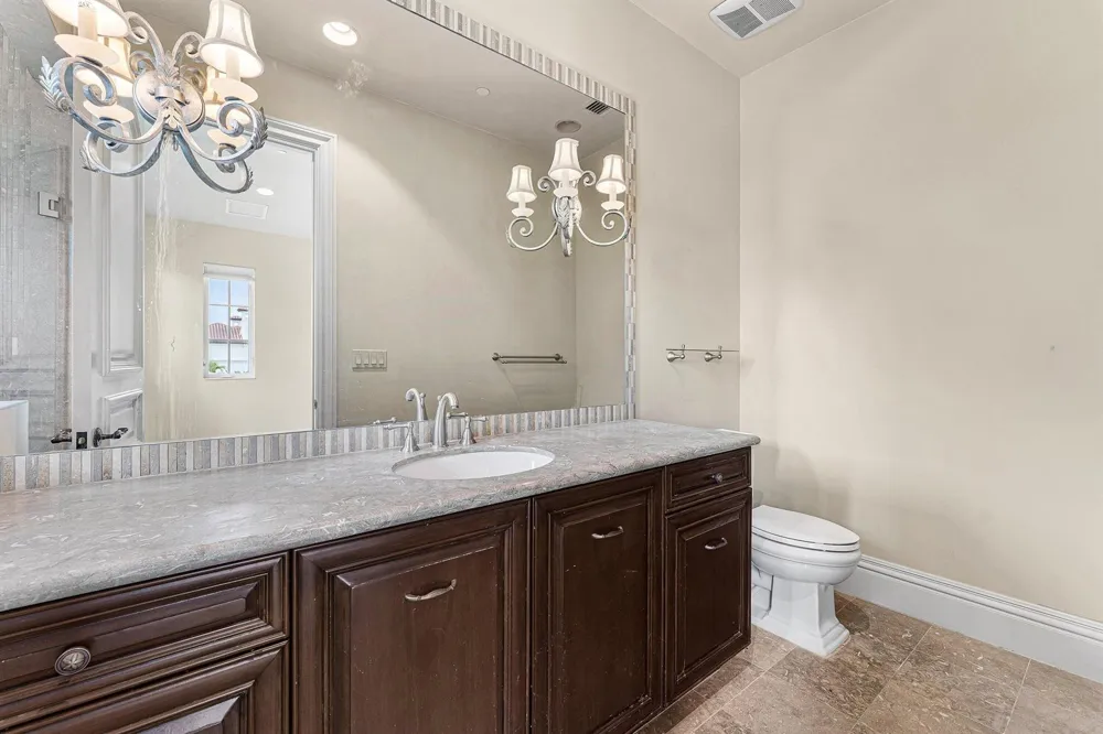 453 NE 19th Avenue Deerfield Beach, FL 33441