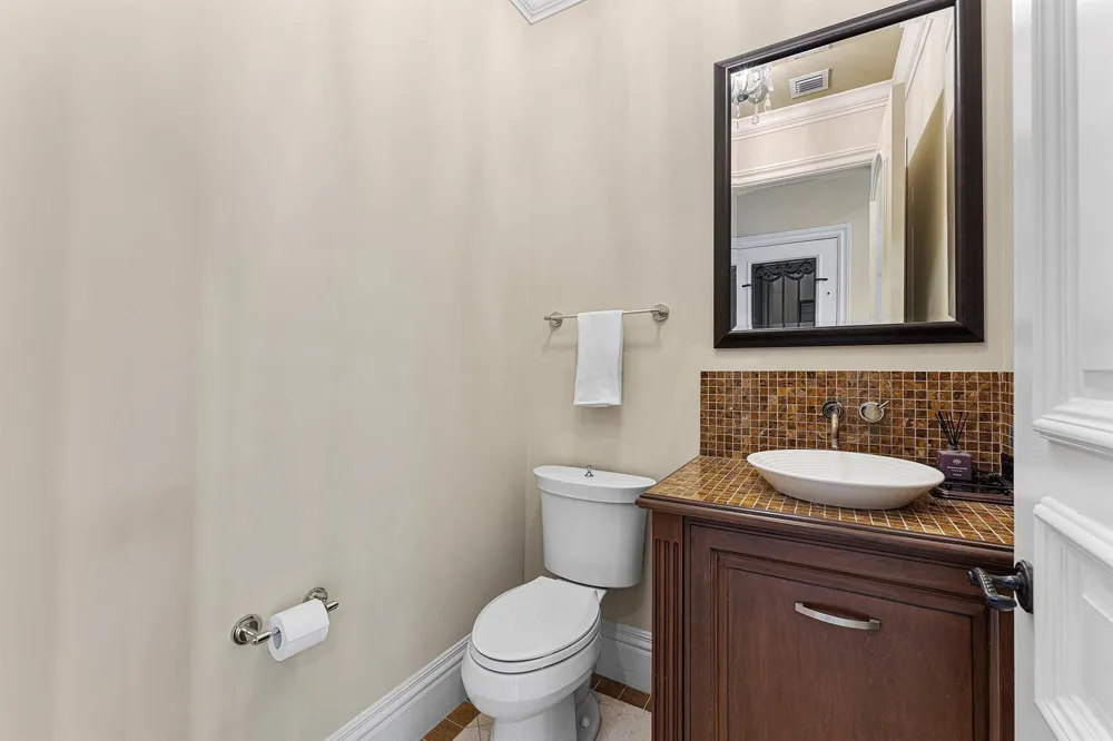 453 NE 19th Avenue Deerfield Beach, FL 33441
