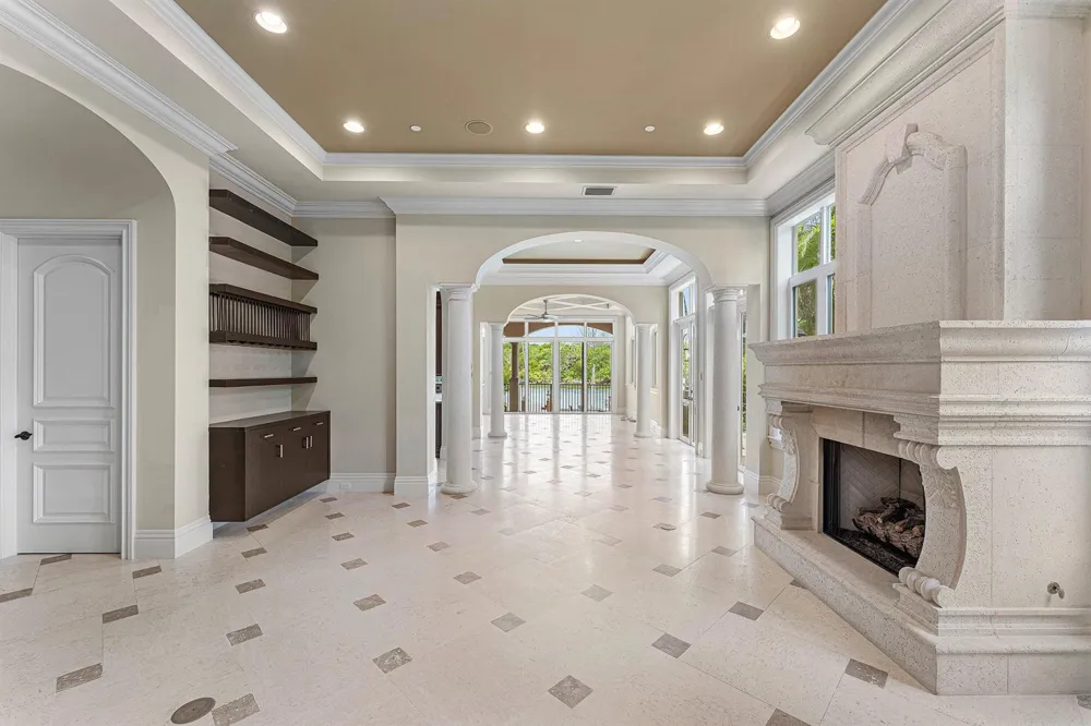 453 NE 19th Avenue Deerfield Beach, FL 33441