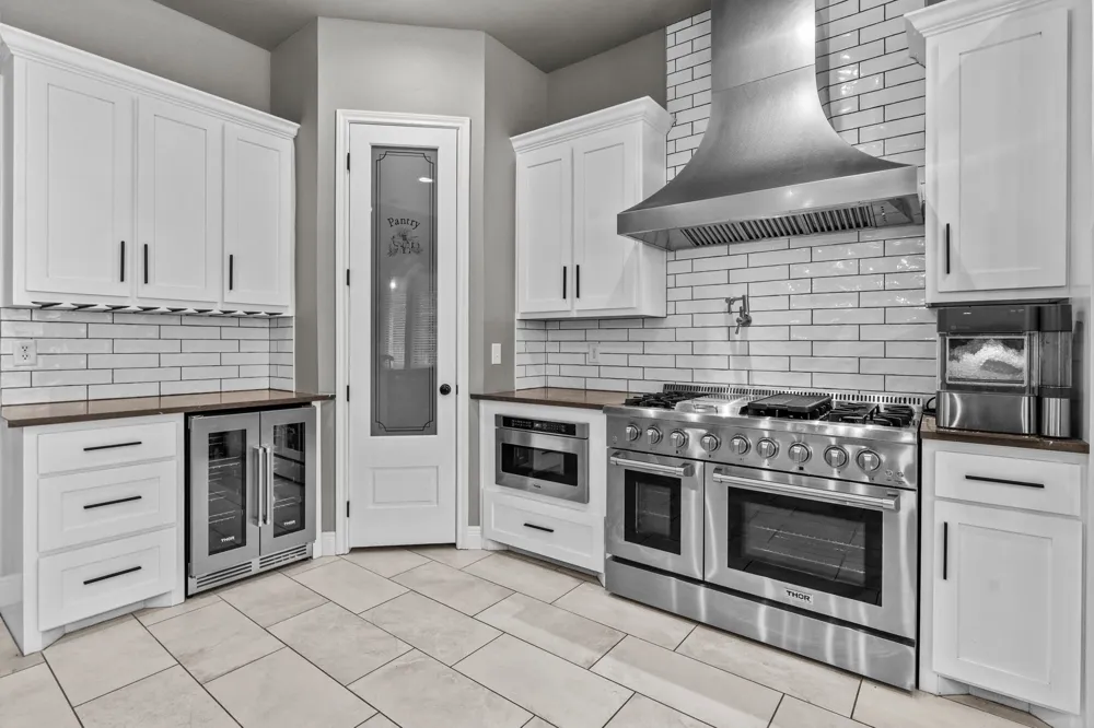 7348 Brady Oaks Drive Fort Worth, TX 76135