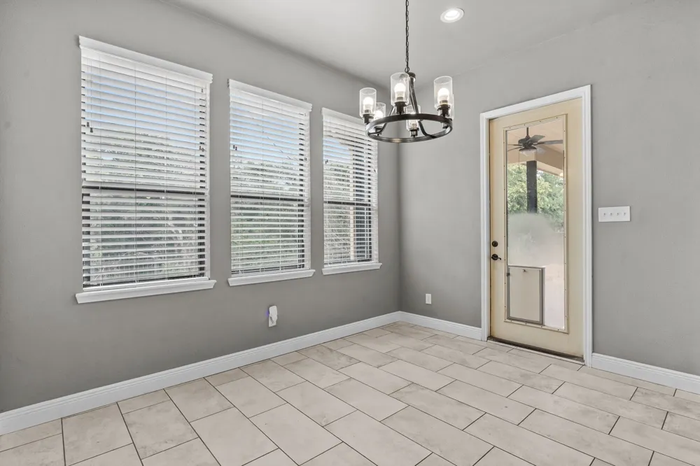 7348 Brady Oaks Drive Fort Worth, TX 76135