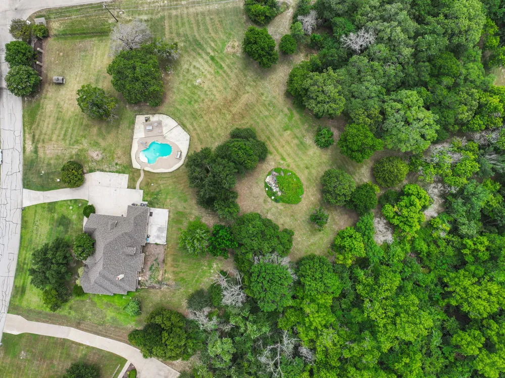 7348 Brady Oaks Drive Fort Worth, TX 76135