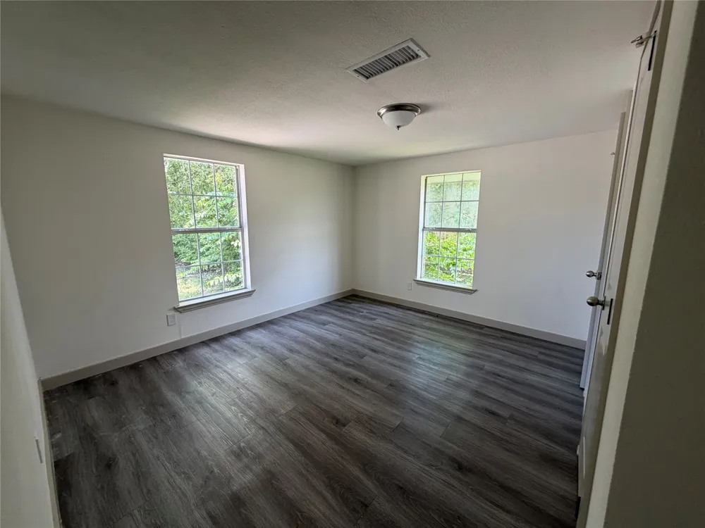 605 Pine Street Roanoke, TX 76262