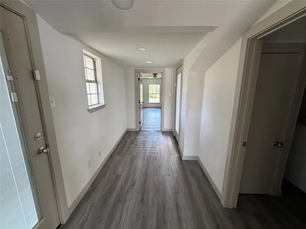 605 Pine Street Roanoke, TX 76262