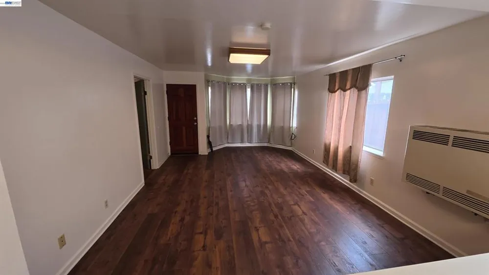 1418 15Th Ave Oakland, CA 94606