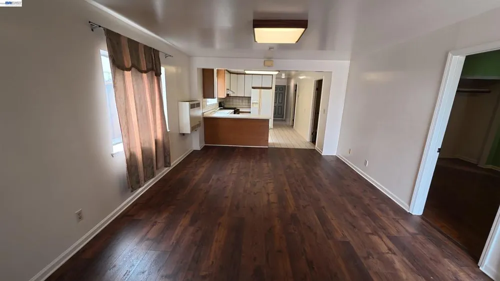 1418 15Th Ave Oakland, CA 94606