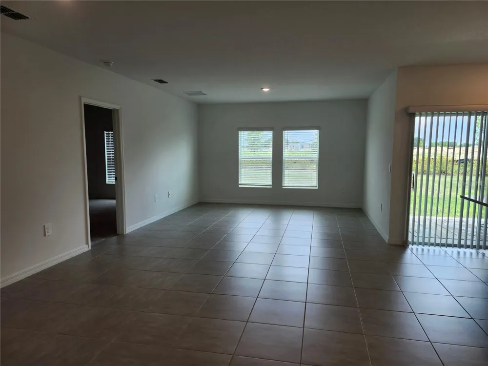 1009 CALICO POINTE CIRCLE Groveland, FL 34736