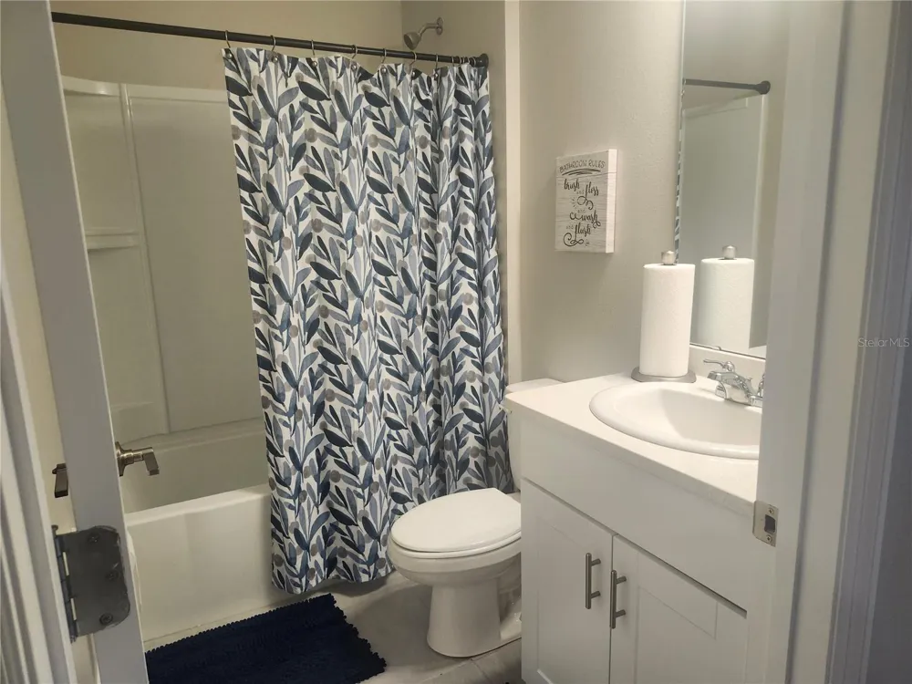 1009 CALICO POINTE CIRCLE Groveland, FL 34736