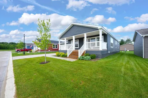 262 Riviera Drive