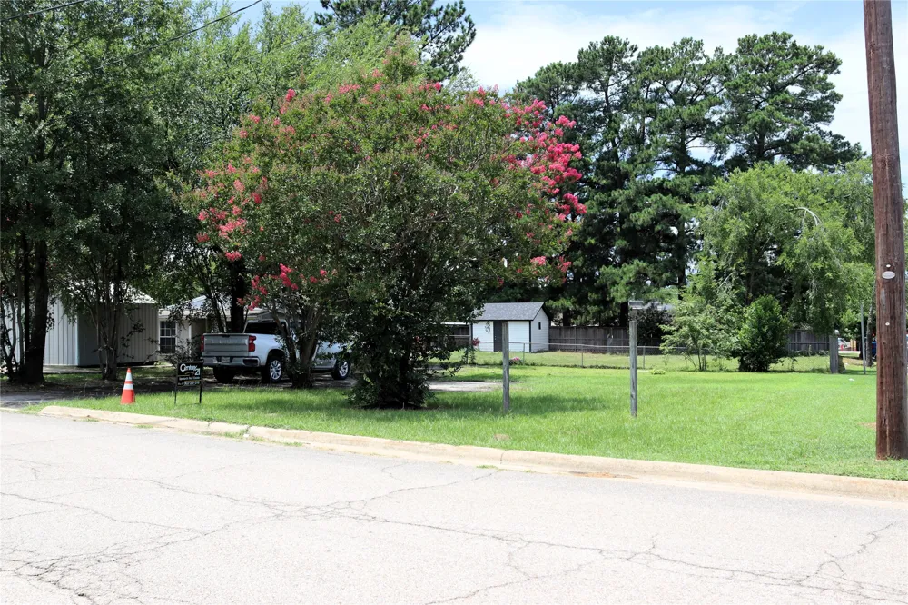 1151 Newsom Street Mineola, TX 75773