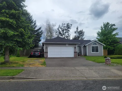 506 Skinner Way SW