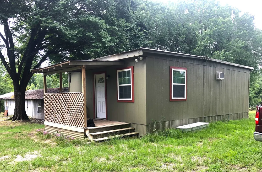 1140 CR 1712 Grand Saline, TX 75140