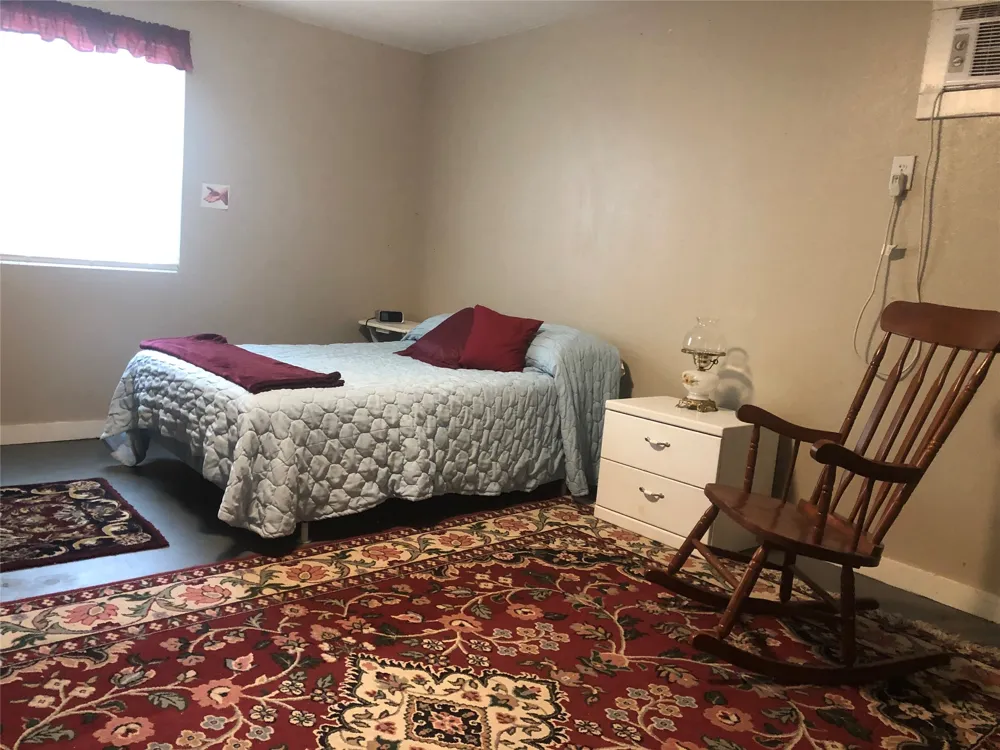 1140 CR 1712 Grand Saline, TX 75140