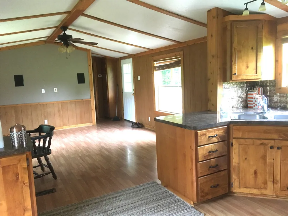 1140 CR 1712 Grand Saline, TX 75140
