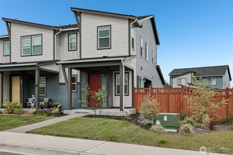 15332 208th Avenue E #161