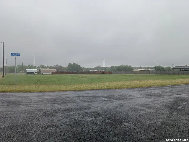 12622 Toro Atascosa, TX 78002