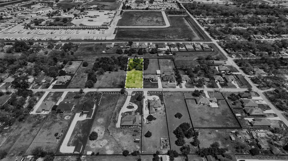 4348 Percy Street Lancaster, TX 75134