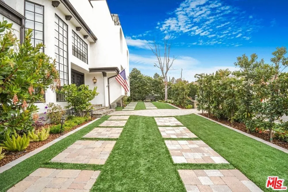 3485 Ridgeford Drive Westlake Village, CA 91361