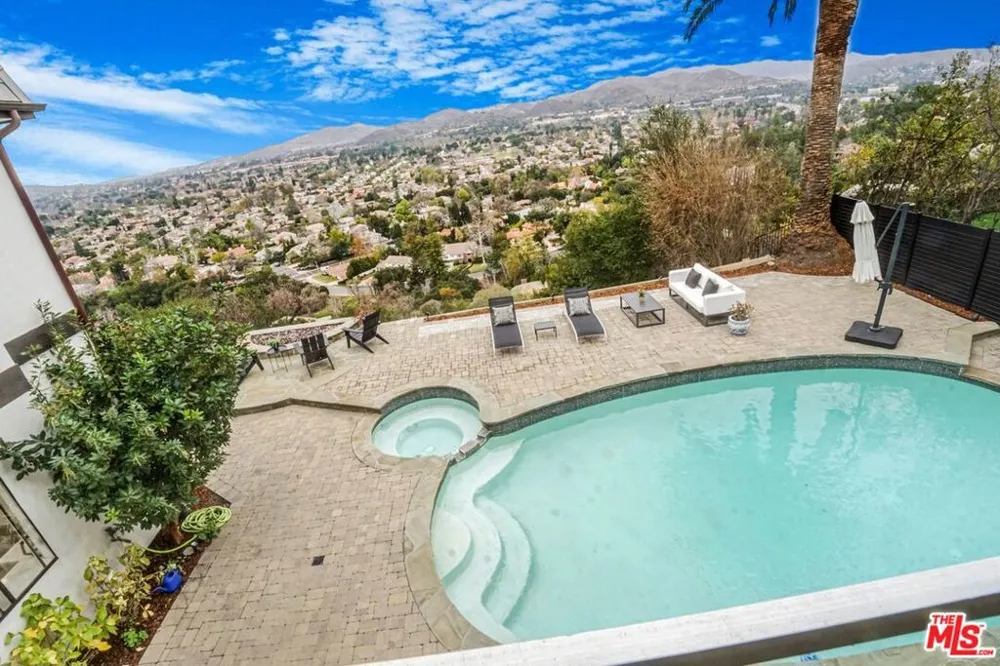 3485 Ridgeford Drive Westlake Village, CA 91361