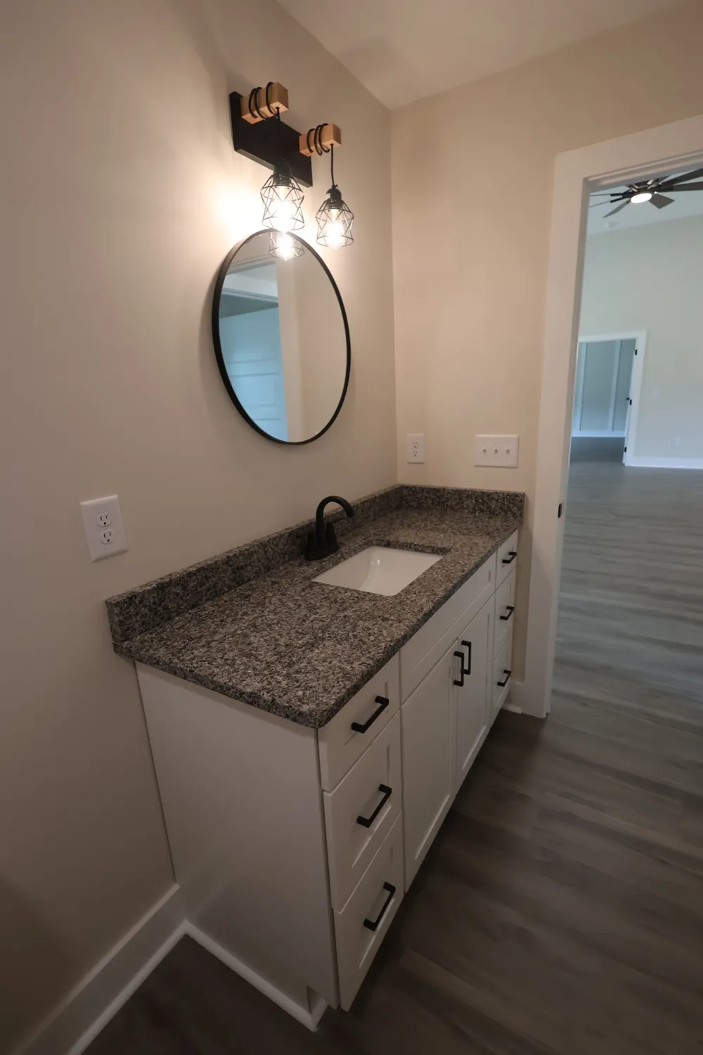 7208 Carthage Rd Pleasant Shade, TN 37145