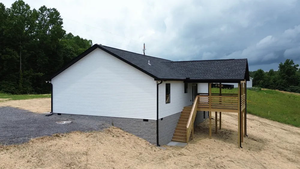7208 Carthage Rd Pleasant Shade, TN 37145