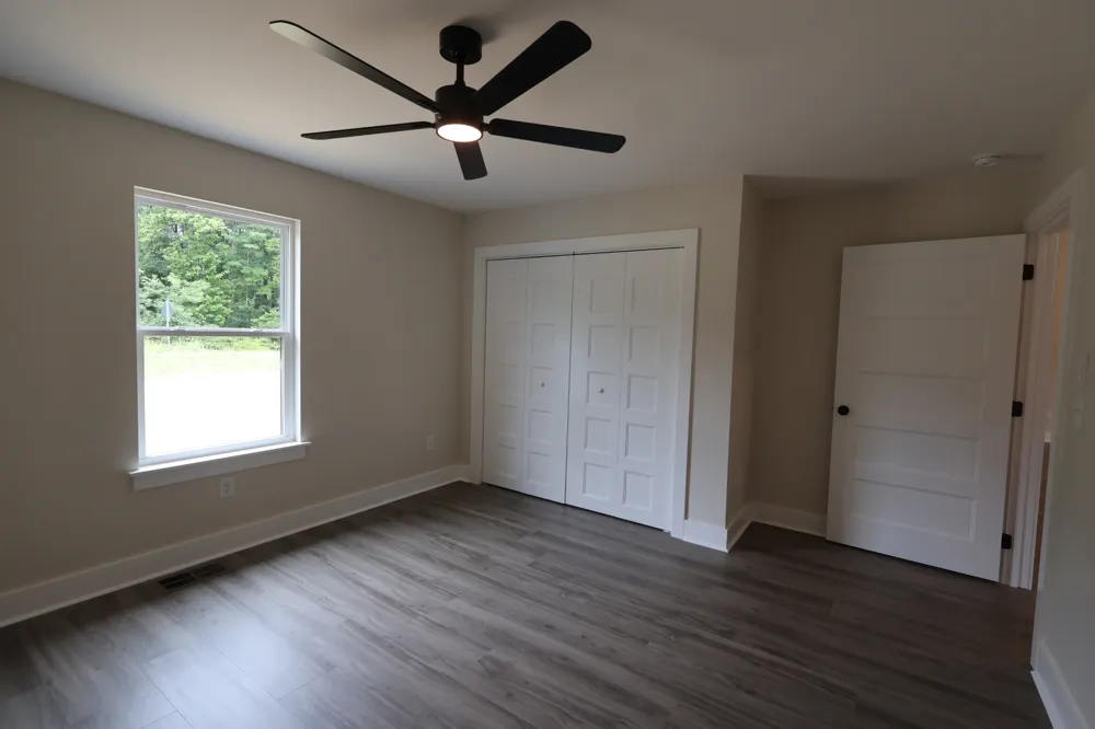 7208 Carthage Rd Pleasant Shade, TN 37145