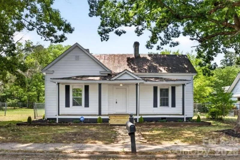 603 Thomas Street Reidsville, NC 27320