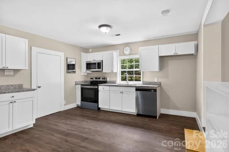 603 Thomas Street Reidsville, NC 27320