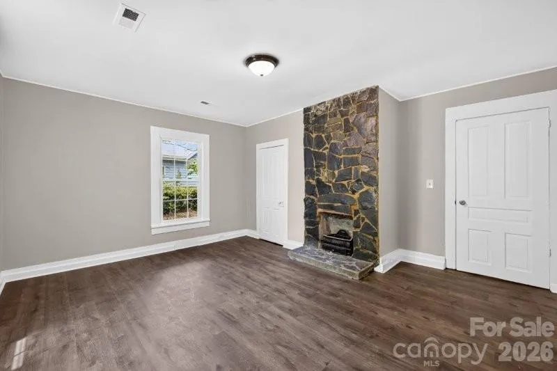 603 Thomas Street Reidsville, NC 27320